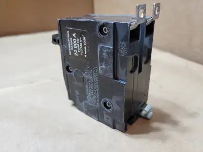Used SQUARE D QOB230VH Switchgears British Columbia CA | Lenmark #1438421