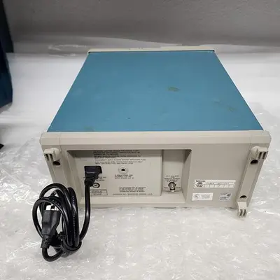 USED TEKTRONIX 2246A