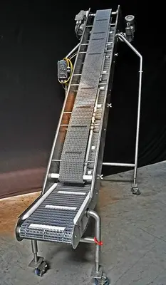 USED PENTA-DRIVE VERTICAL CONVEYOR WITH VARIABLE SPEED MOTOR