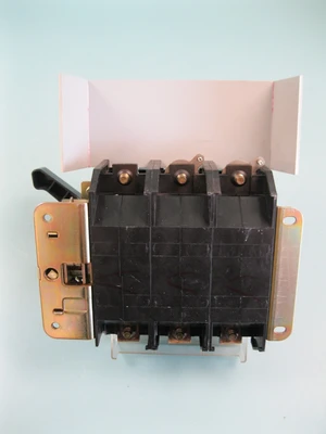 USED Allen-Bradley 194R-NJ200P3