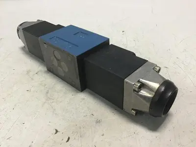 USED REXROTH 4WE6J53/AG24NZ4