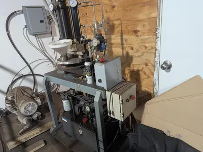 Used _UNKNOWN_ _UNKNOWN_ Powder Compacting Presses British Columbia CA | Steep Hill Equipment Solutions #1251160