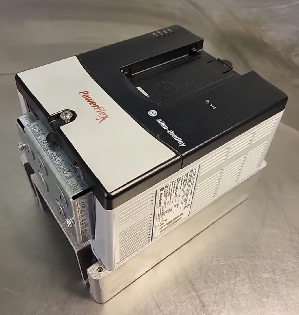 Allen-Bradley Power Flex 20AD3P4A0AYNANC0 Ser.A (BIN3.2.2)