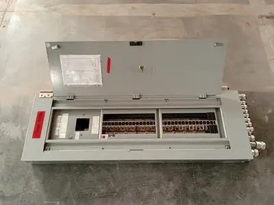 Used CUTLER-HAMMER PRL1A Switchgears British Columbia CA | Lenmark #1430977