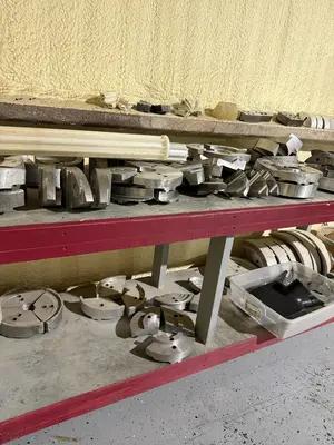 Wooden Rolling 2 Tier Shop Table With Various Aluminum Pie Jaws