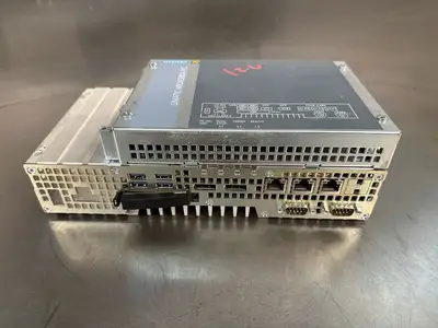 Siemens Simatic Microbox PC 6AG4141-5BG40-0FA0 (6.4.1)