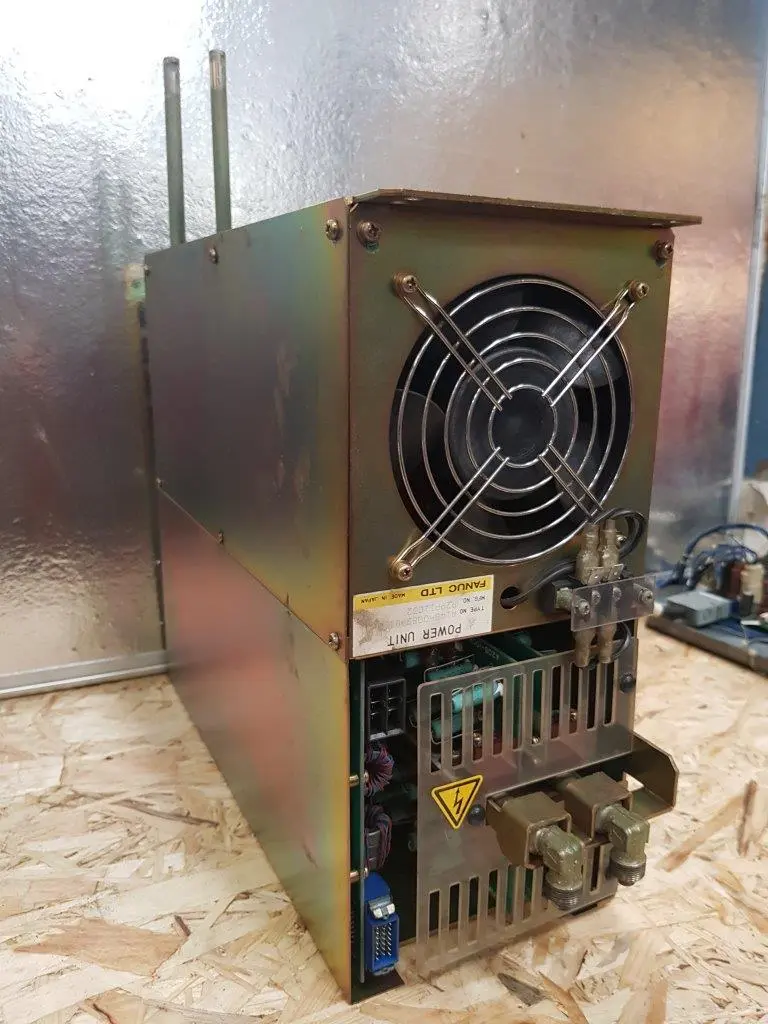 (REF 305) FANUC POWER UNIT A14B-0082-B113-01