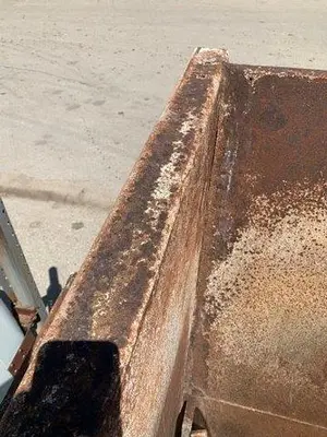 USED 2001 INTERNATIONAL 4900