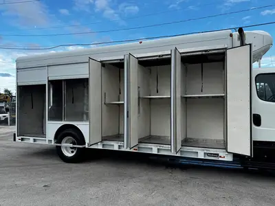 Used 2019 FREIGHTLINER M2 106 Tractors & Trailers Florida US | Truck and Van Outlet #1506258