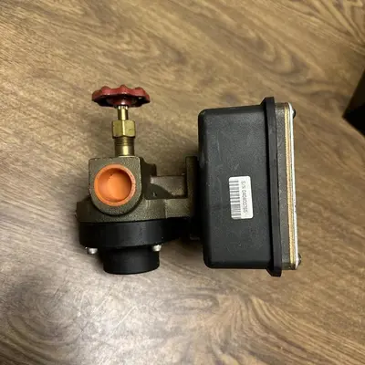 New | in-Stock UNIVERSAL FLOW MONITORS B60360 Flowmeters Ohio US | Surplus Asset Holdings #1247517