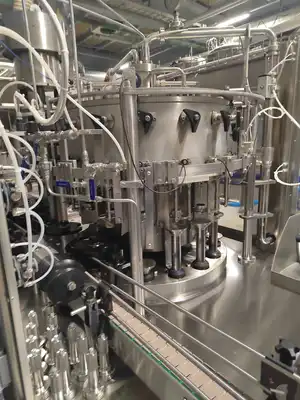 _UNKNOWN_ _UNKNOWN_ Filling Line Beverage | Perry Equipment (1)
