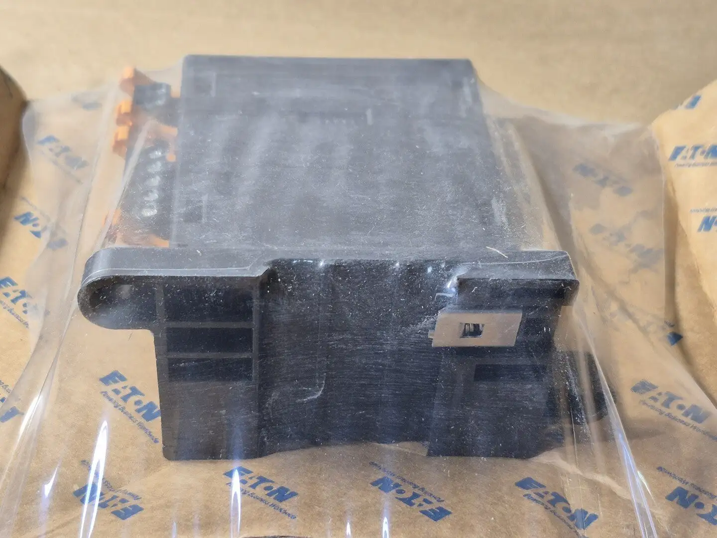 NEW EATON C440-COM-ADP