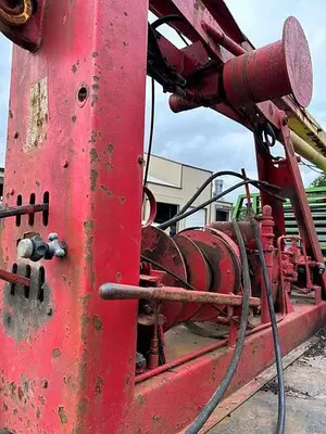 Used CYCLONE UTILITY HOIST MODEL 40 FLEET MASTER PUMP AND WELL SERVICE RIG Service & Utility Trucks Pennsylvania US | East West Machinery & Drilling #1417293