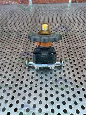 USED ITT PURE FLO 5-316L-RA25MAX DIAPHRAGM VALVE W/ 1/2" SANITARY FITTING