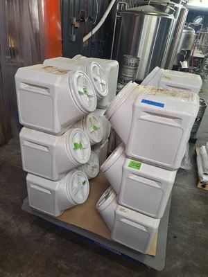 Used _UNKNOWN_ _UNKNOWN_ Restaurant Storage Containers Georgia US | Auction Management Corporation #1548436
