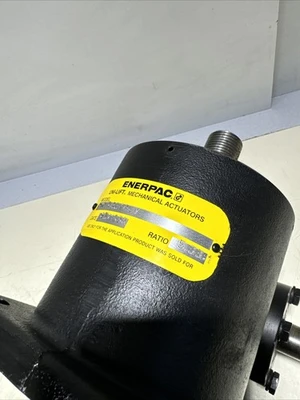 NEW Enerpac M4UT0240LV
