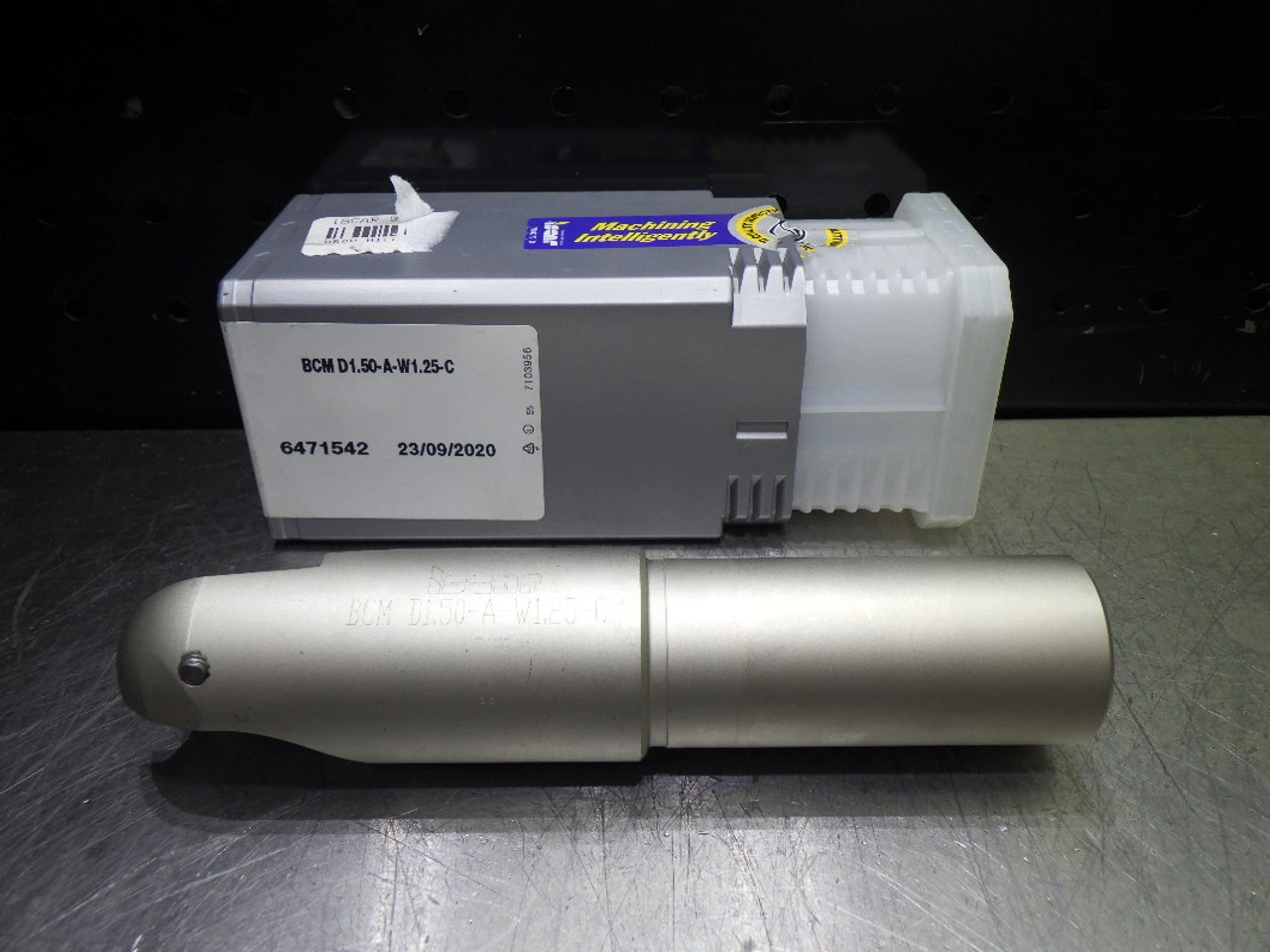 Iscar 1.5" 2 Flute Coolant Thru Ballnose Endmill BCM D1.50-A-W1.25-C (LOC1468A)