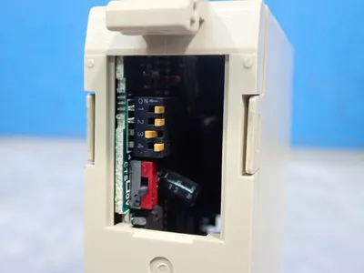 NEW OMRON C200HLK201