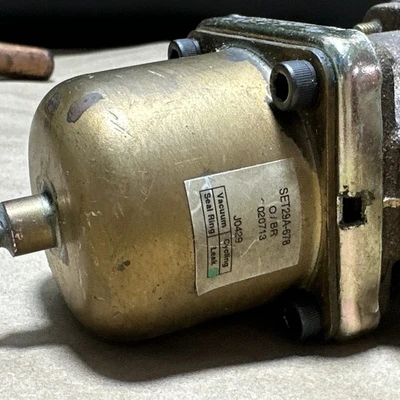 NEW Johnson Controls V47AC-6