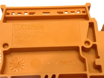 USED PHOENIX CONTACT STIO-IN 2,5/3 POWER TERMINAL BLOCK