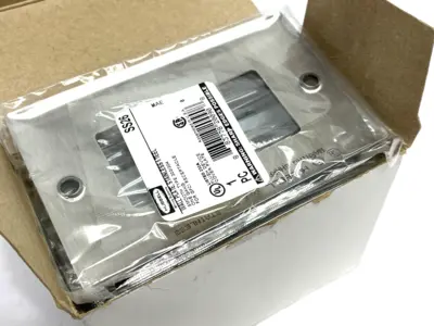 USED HUBBELL METALLIC PLATE, 1-GANG GFCI STAINLESS STEEL PKG OF 9