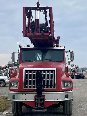 Used INGERSOLL-RAND TH60 DRILL RIG Drill Rigs California US | East West Machinery & Drilling #1417551
