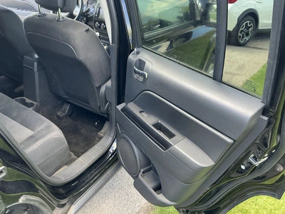 USED 2014 JEEP PATRIOT