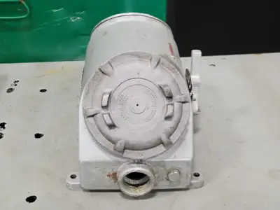 USED CROUSE-HINDS FLS30364-1-33
