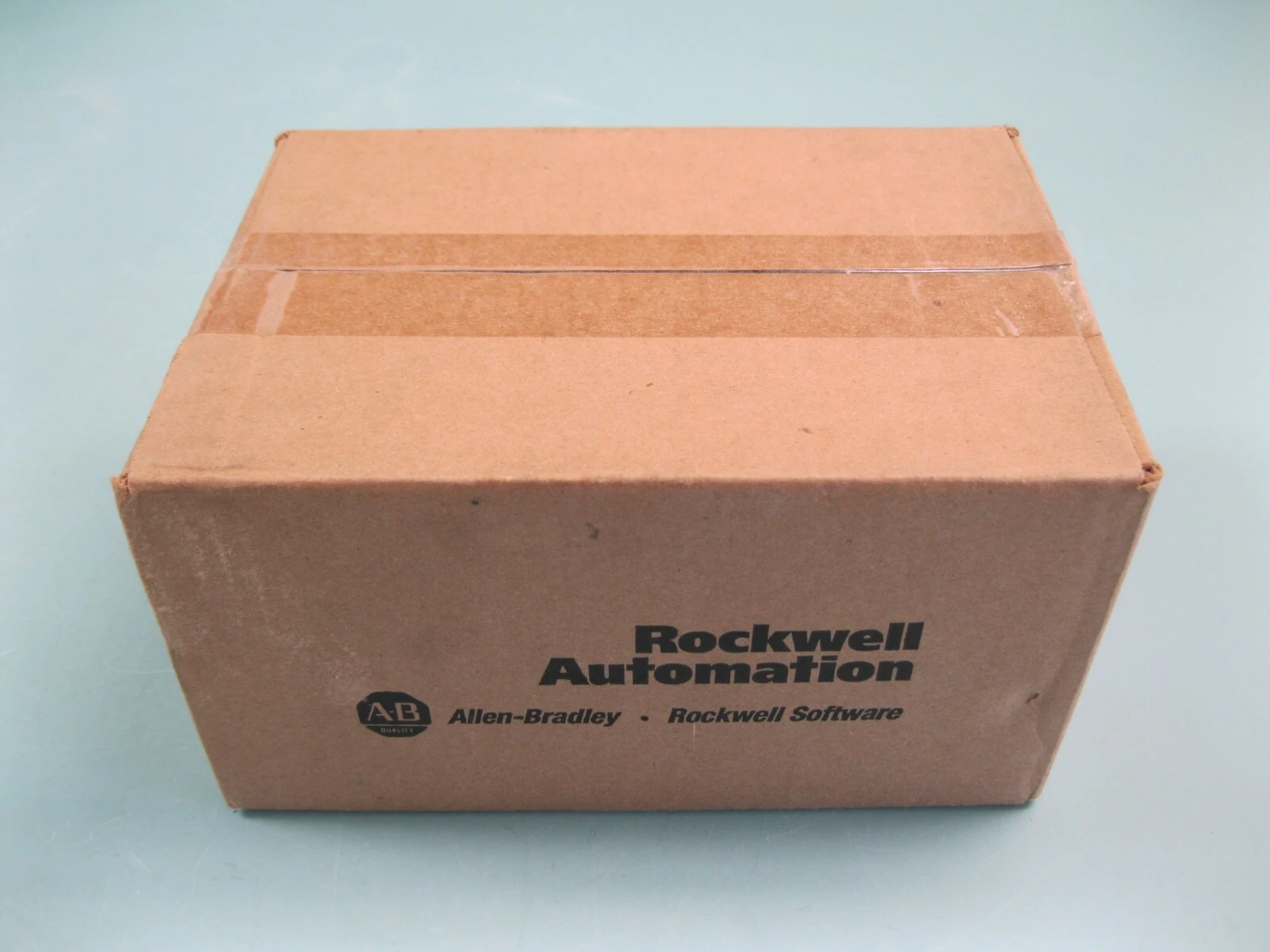 NEW Allen-Bradley 190E-KMNDJ2-CB63X