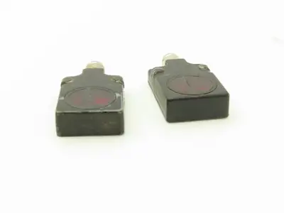 Banner N05-Q08-AN7-V1131 Proximity Sensor 2.5-61mm Range Lot of 2