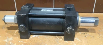 New | in-Stock Parker 04.00 JJHH2HXKTS33A 5.000 Cylinders Indiana US | J&J Industrial Supply #1259679