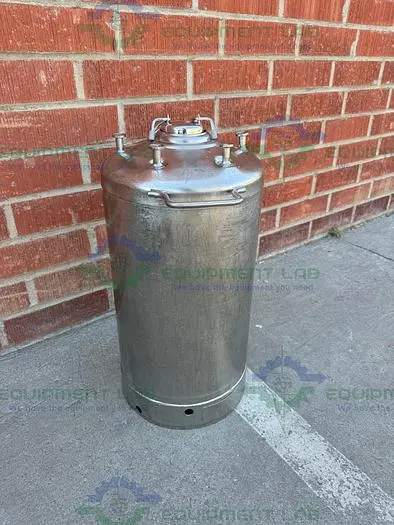 Used ALLOY PRODUCTS 45 LITER STAINLESS STEEL PRESSURE VESSEL 130 PSI Pressure Vessels California US | Equipment Lab #488777