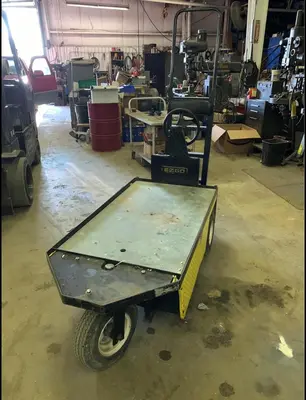 1999 EZ GO X1640 Forklift Trucks | Rock Solid Tools (4)