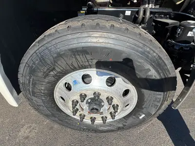 Used 2018 FREIGHTLINER CASCADIA Conventional trucks Florida US | Truck and Van Outlet #1509230