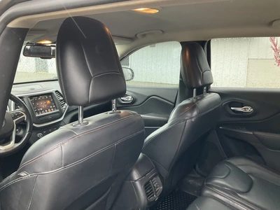 USED 2016 JEEP CHEROKEE
