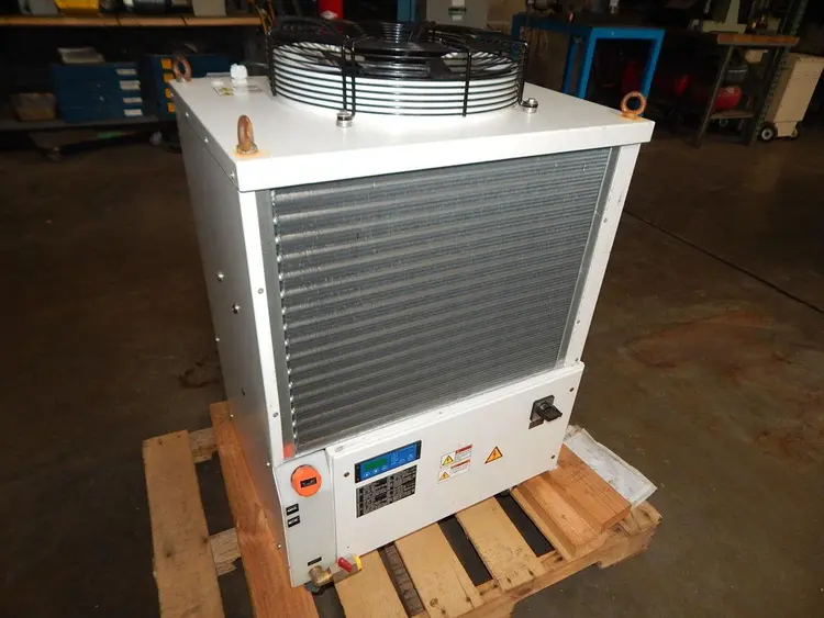 Used H.I.B. SYSTEMTECHNIK RFCS-G2-001500-W-L-R25-2-IW-UL Chillers Texas US | Aucto #1306976