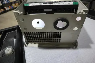 ALLEN BRADLEY 22C-D142A103 POWERFLEX 400 100HP STOCK S-570