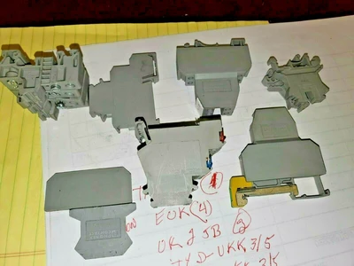 PHOENIX CONTACT (1 LOT OF 14) Contact Blocks