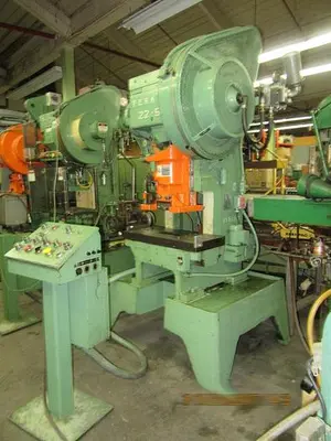 1679-230 Perkins 22 Ton HIGH SPEED Gap Frame Flywheel Power Press, Model 22