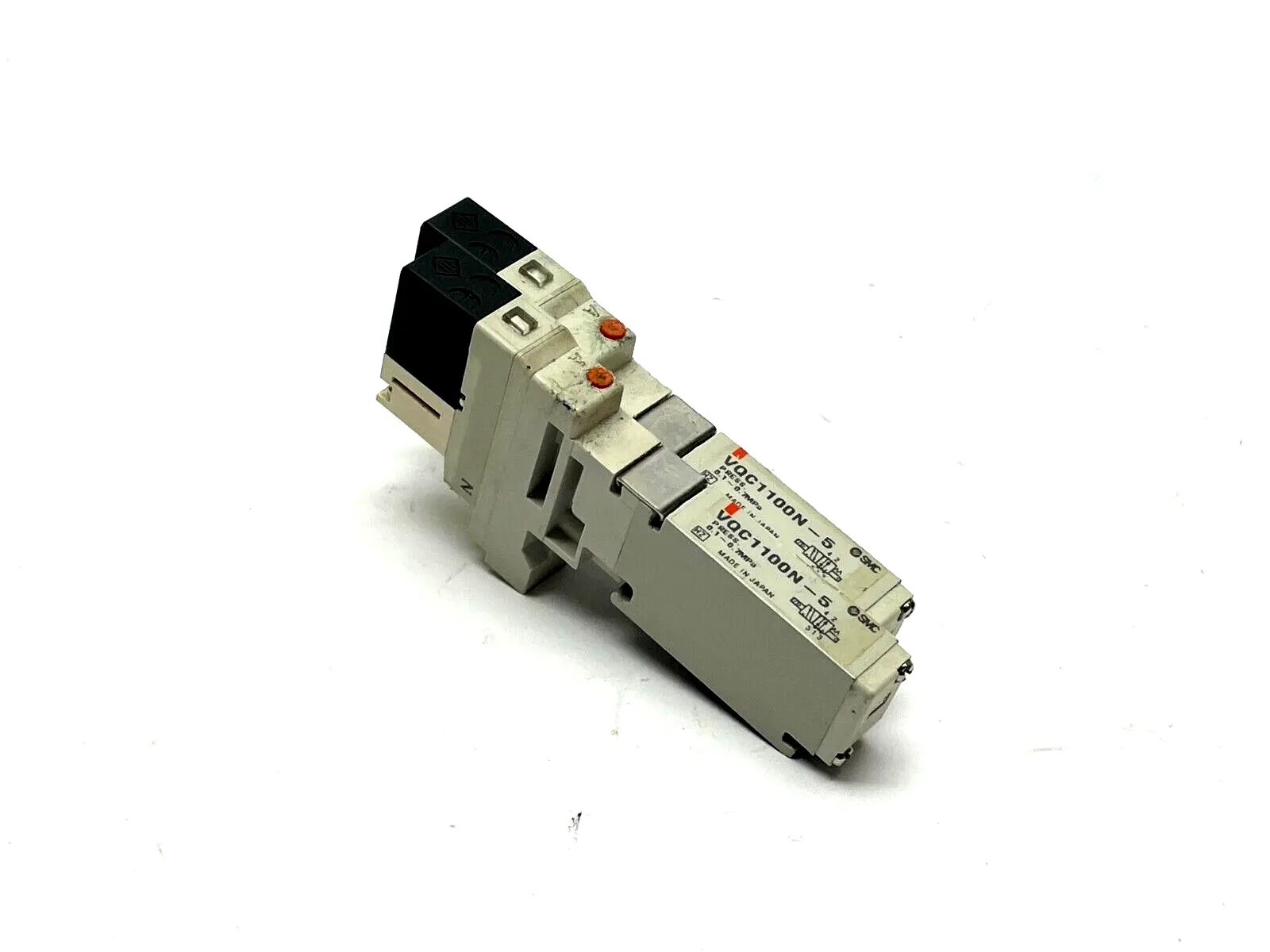 VQC1100N-5 | SMC  Solenoid Valve LOT OF 2 - Used
