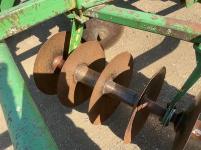 Used John Deere 13’6” Disc, Pull Behind with Pin Hitch, Hydraulic Lift/Lower, 9.5L-15 and 11L-14 Tir...