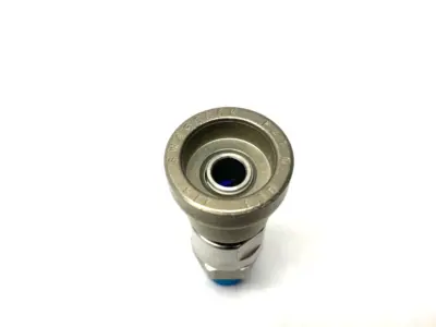 USED SWAGELOK STAINLESS STEEL QUICK-CONNECT BODY, 1/8" MALE NPT