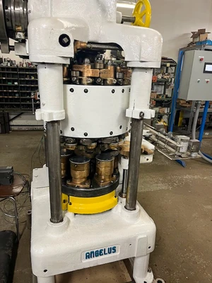 Angelus 60L Seamer – 307 dia. Disk Feed – Atmospheric
