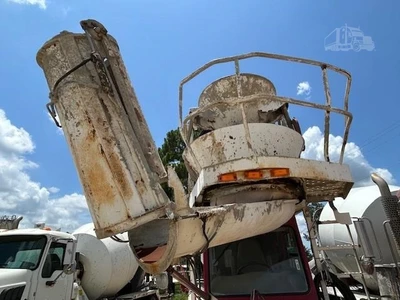 Used 2017 OSHKOSH S2346 Cement Mixers Florida US | Big D Heavy Equipment #1557020