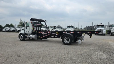 New | in-Stock 2027 MACK MD7 Rolloff Trucks Texas US | Roll Off Truck World #1491899