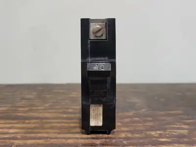 USED FEDERAL PACIFIC NA140