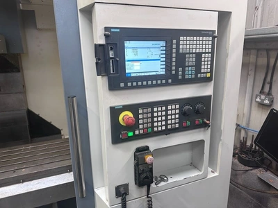 Used 2015 DUGARD 1000E Vertical Machining Centers GB | Charter Auctions #1469911