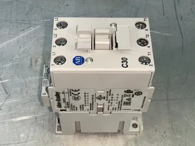 Used ALLENBRADLEY 100S / 100C30*00 PLC Contactors Ohio US | HGR 24 #1518395