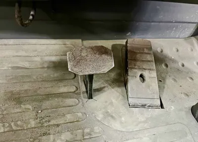 2017 CATERPILLAR 2ET4000 Forklift Trucks | CNCsurplus (18)