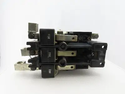 Westinghouse A200M5CXXZ1 Motor Control 3PH 220-230V 460V 575V Model J